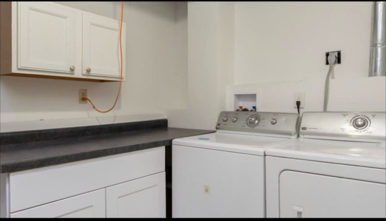 Profile photo 5 of 8