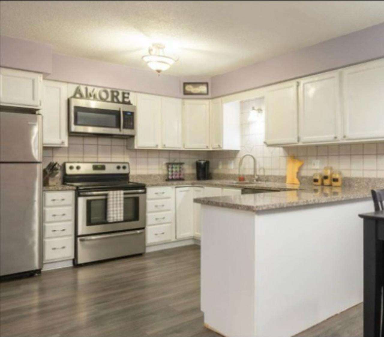 Profile photo 2 of 8