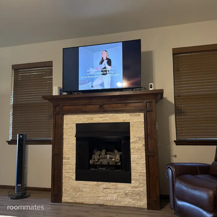 Room for rent in Moore, OK $1250, house