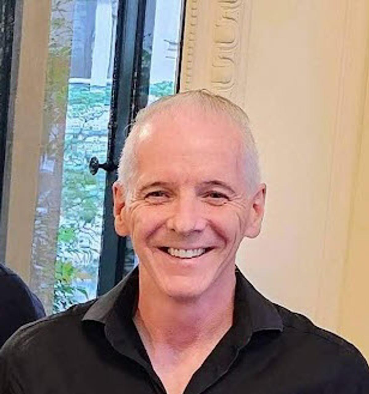 Profile photo 11 of 11