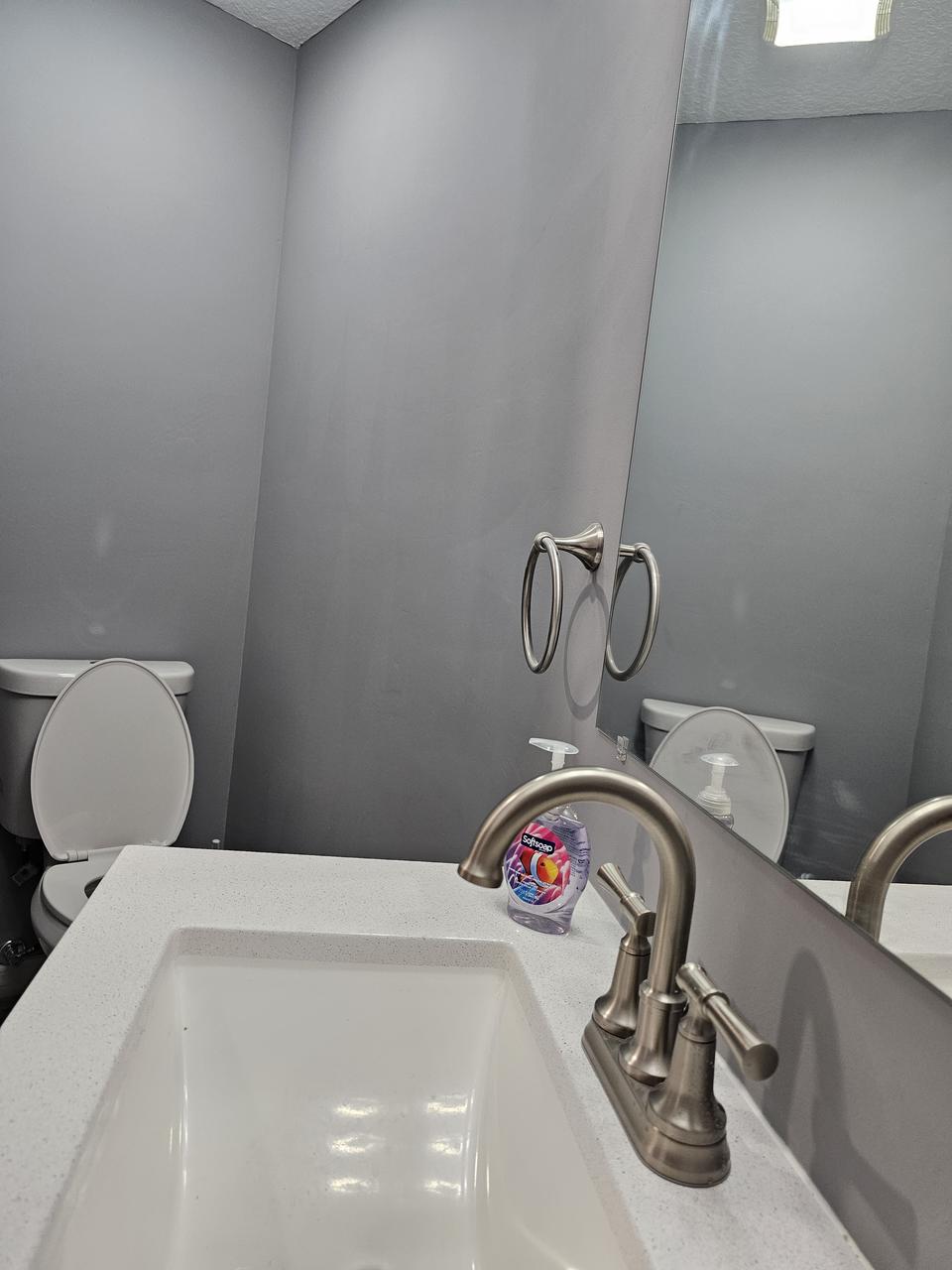 Profile photo 8 of 11