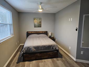 Room for rent in Orange Park, FL $800, house