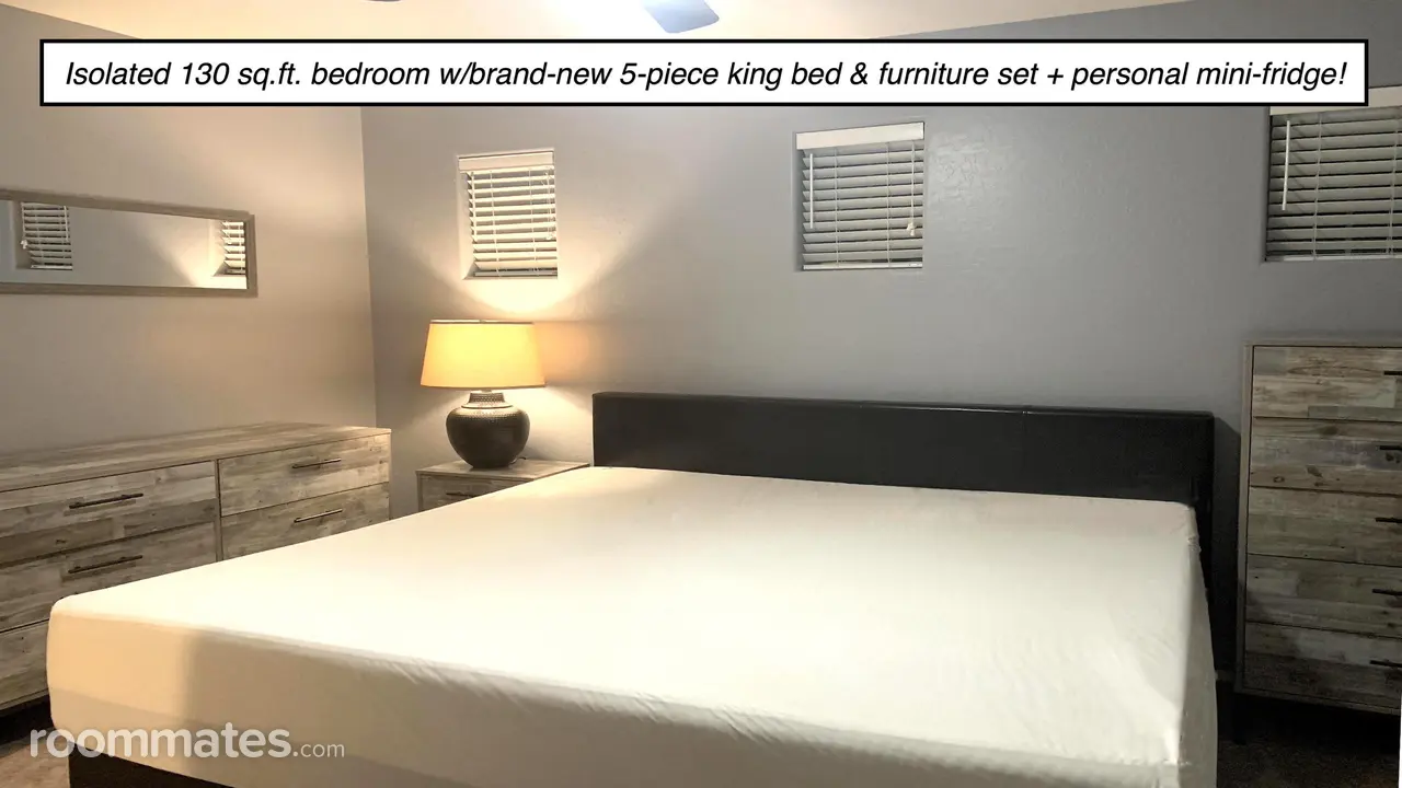 Profile photo 7 of 11