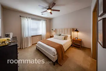 Room for rent in Indianapolis, IN $1000, apartment