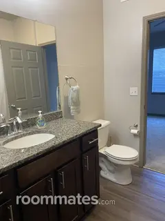 Room for rent in Indianapolis, IN $1000, apartment