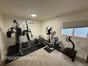 Room for rent in Colorado Springs, CO $850, house