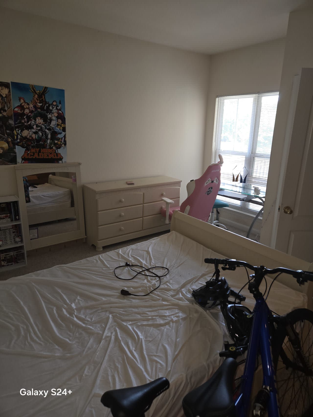 Profile photo 3 of 6