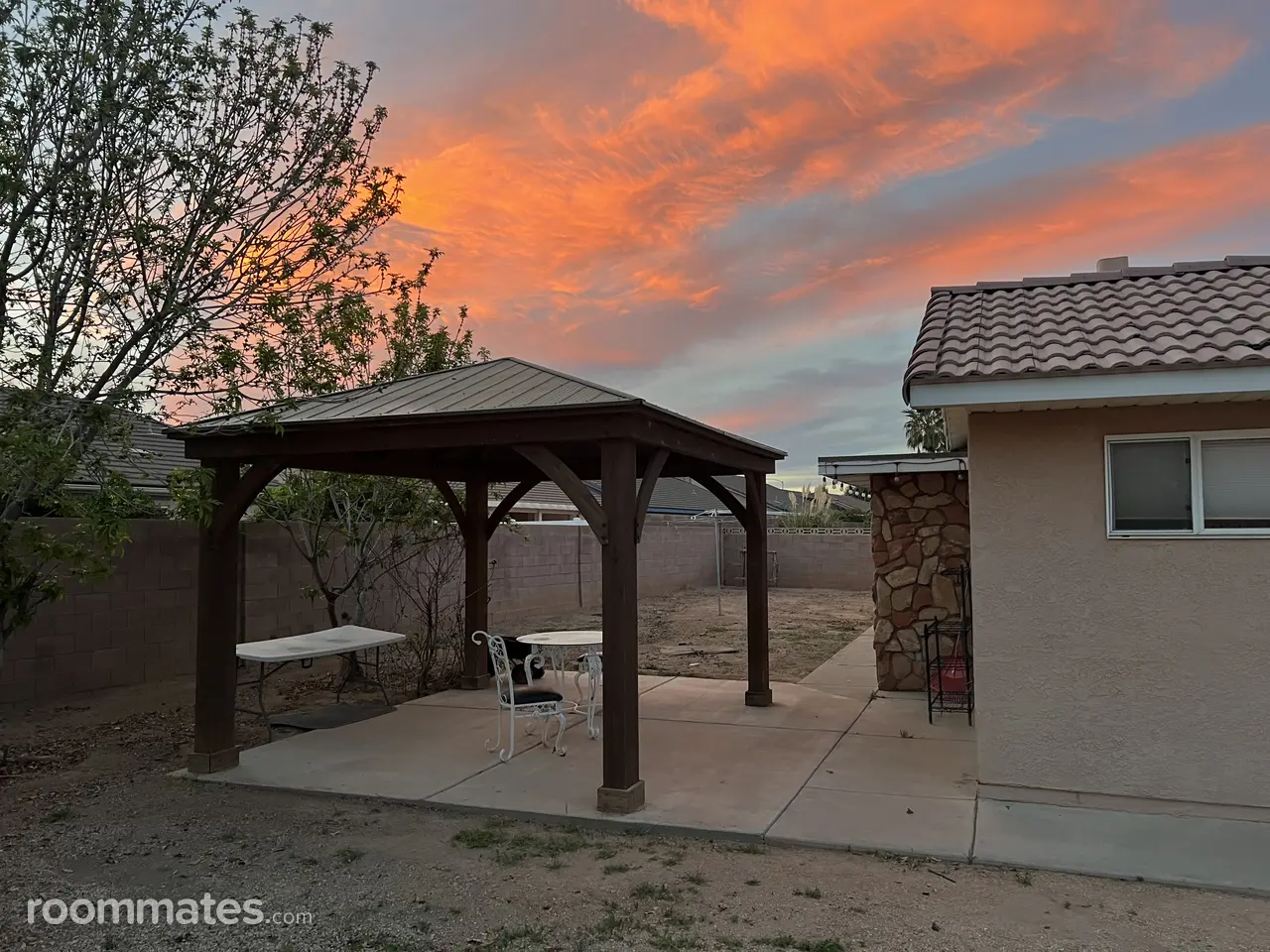 Profile photo 7 of 10