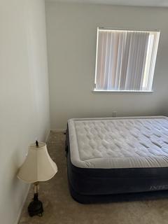 Room for rent in Woodhaven, MI $1175, apartment