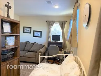 Room for rent in Montgomery, TX $600, house