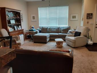 Room for rent in Tualatin, OR $800, townhouse