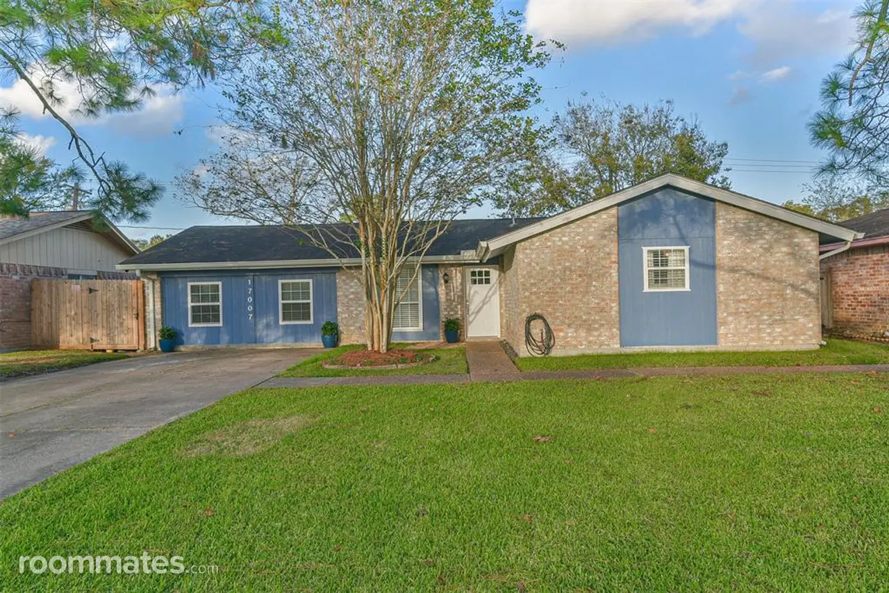 Profile photo 4 of 9