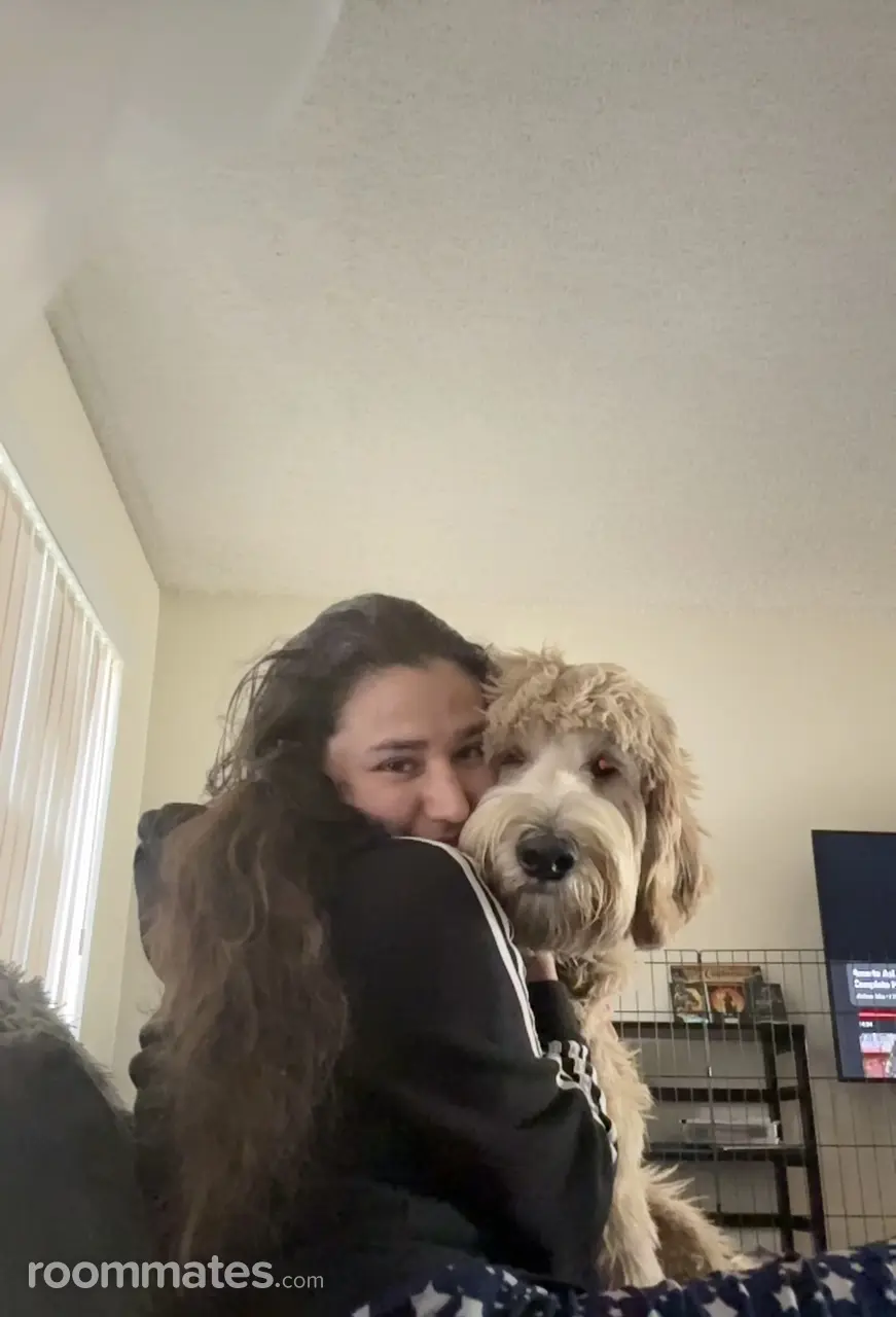 Profile photo 3 of 4