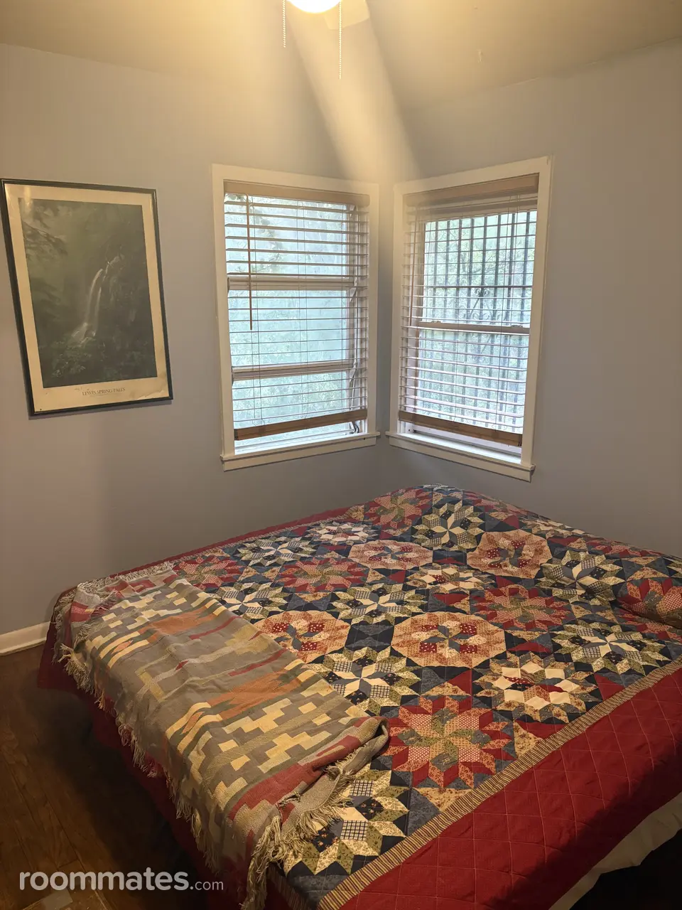 Profile photo 1 of 7