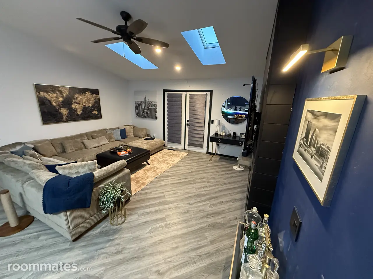 Profile photo 4 of 9