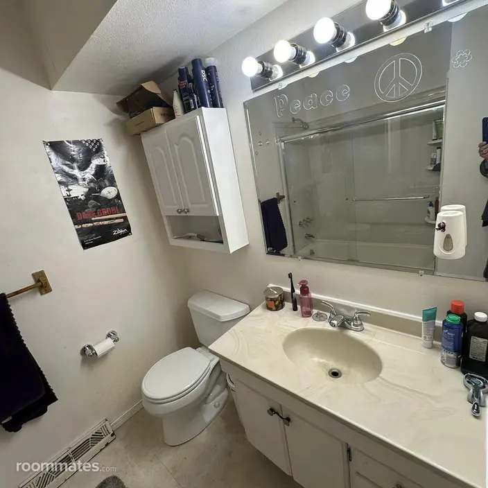 Room for rent in Lakewood, CO $800, house