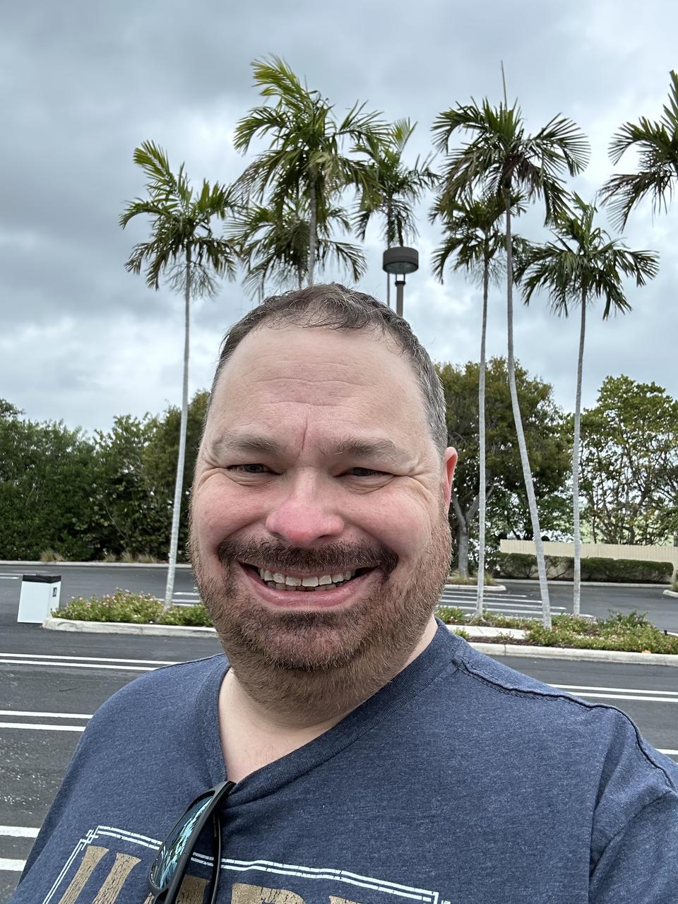 Profile photo 4 of 4