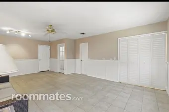 Room for rent in Clarksville, TN $1200, house