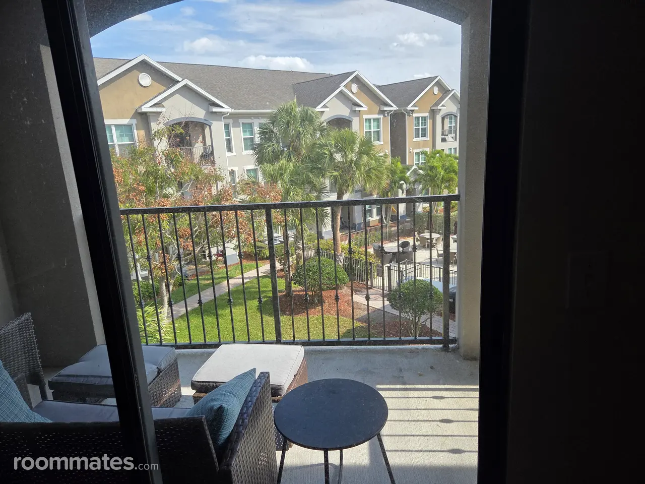 Profile photo 6 of 6