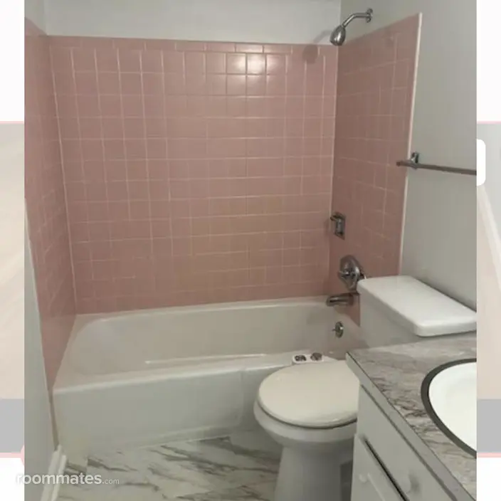 Room for rent in Denver, CO $750, townhouse