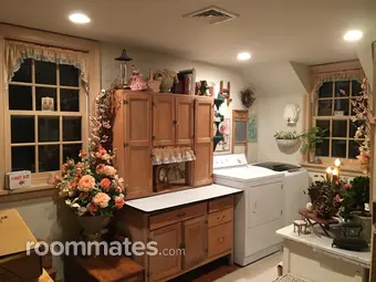 Room for rent in Media, PA $1250, house