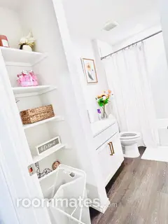 Room for rent in Aubrey, TX $750, house