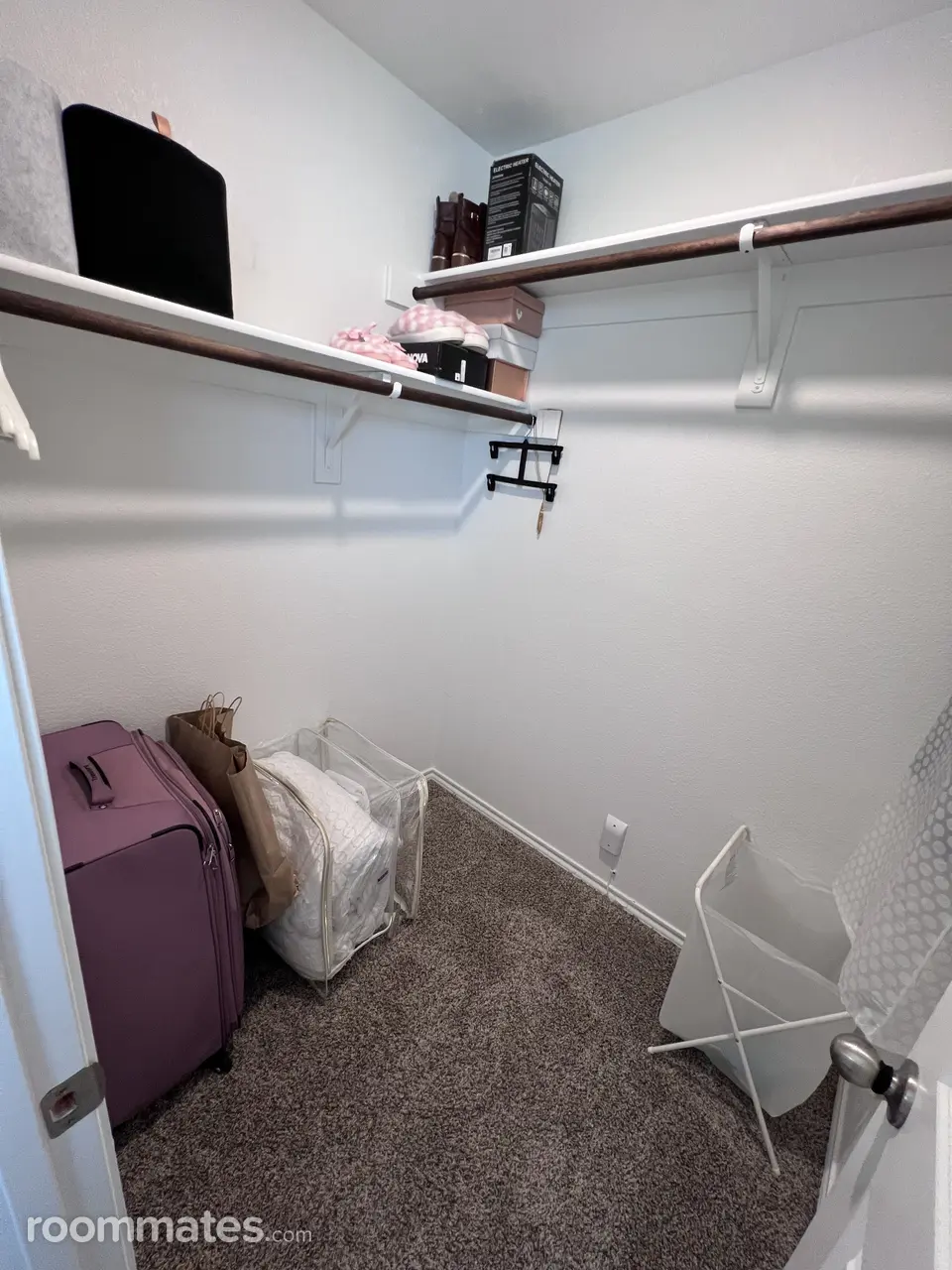 Profile photo 4 of 8