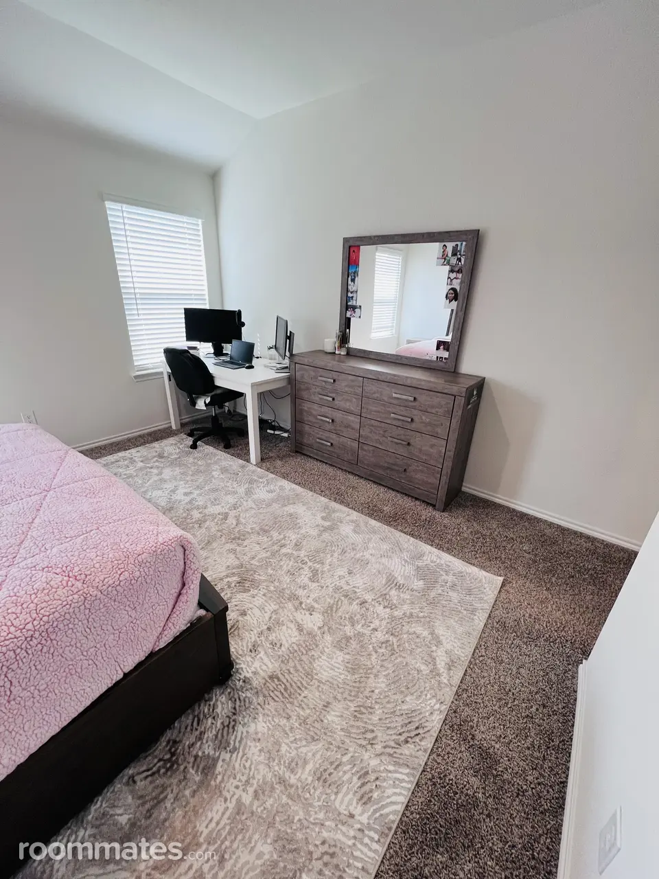 Profile photo 2 of 9