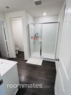 Room for rent in Aubrey, TX $850, house