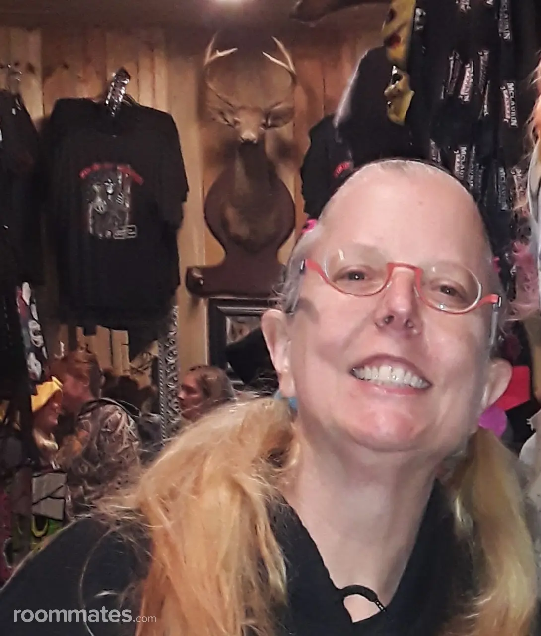 Profile photo 9 of 9