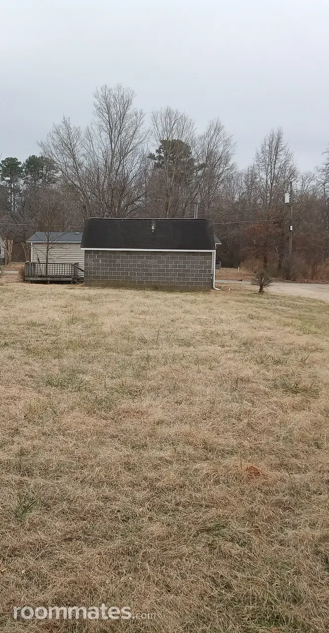 Profile photo 4 of 9