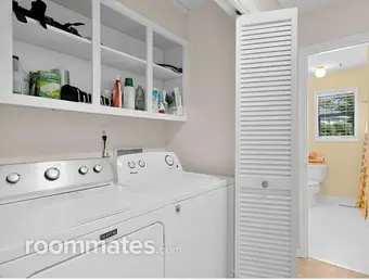 Room for rent in Greensboro, NC $1000, house