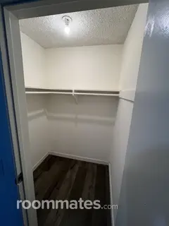 Room for rent in Canoga Park, CA $950, apartment