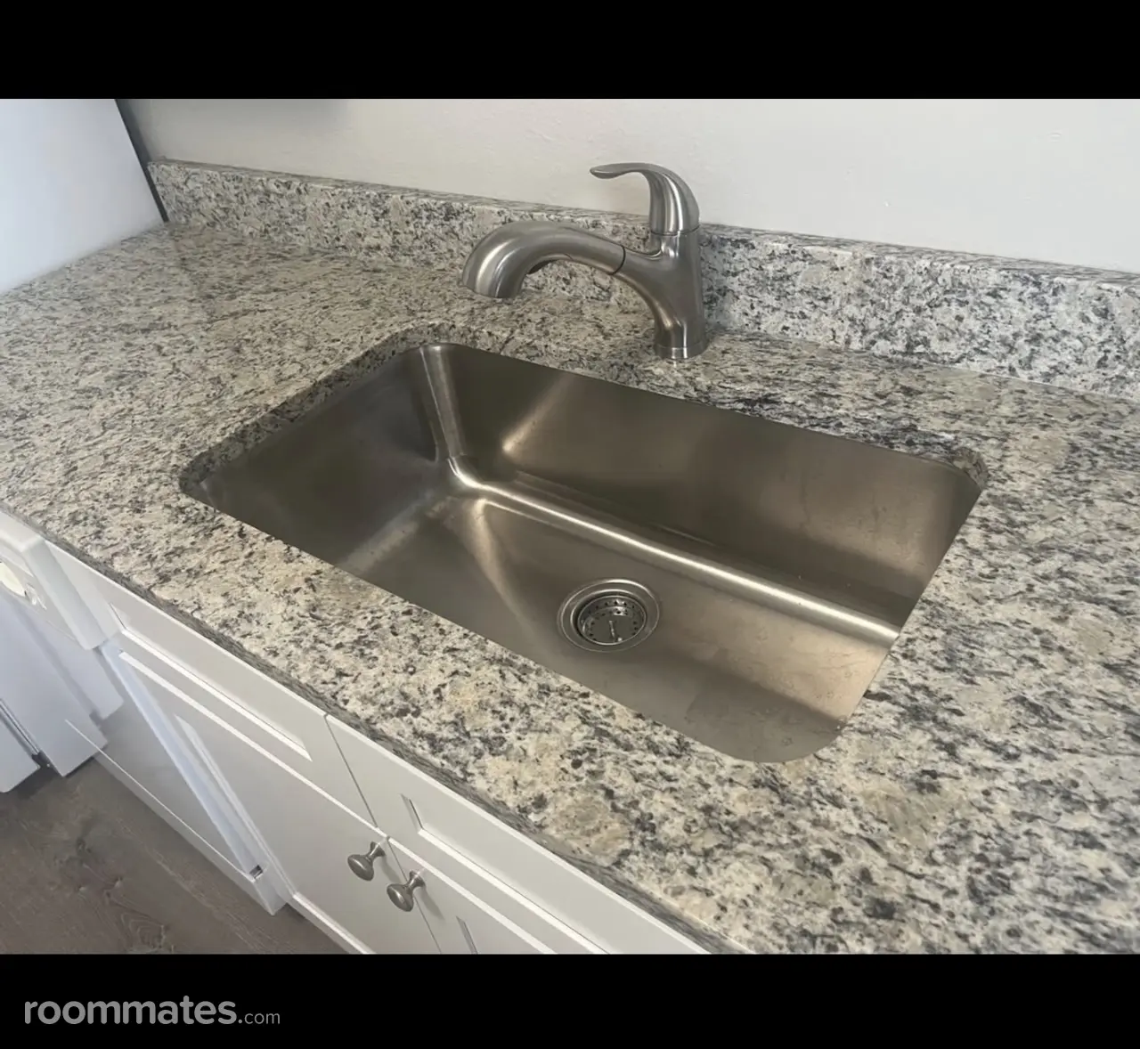 Profile photo 6 of 8