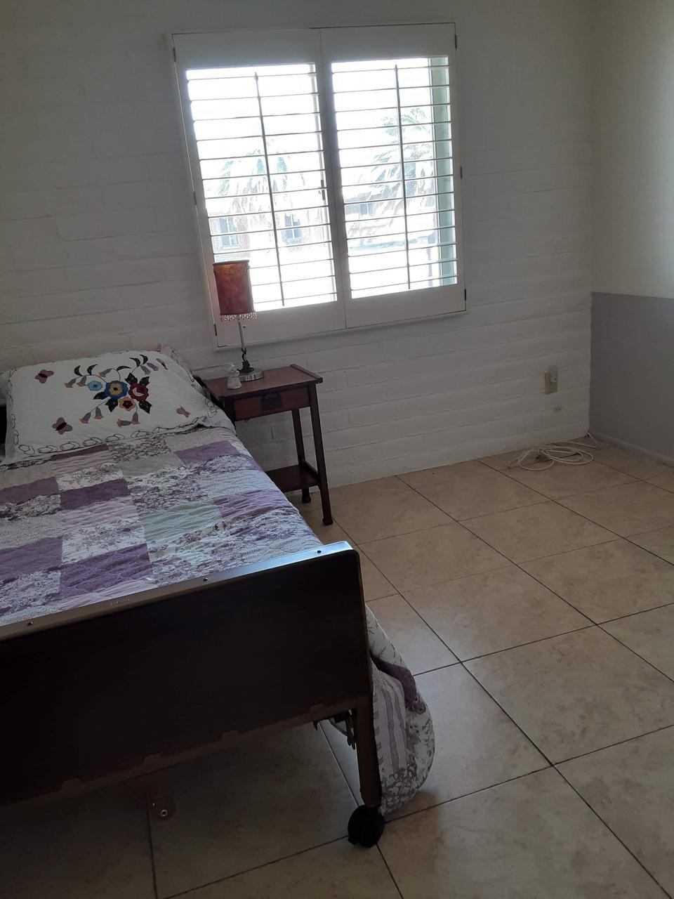 Profile photo 2 of 4