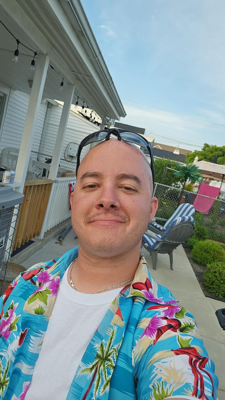 Profile photo 4 of 11