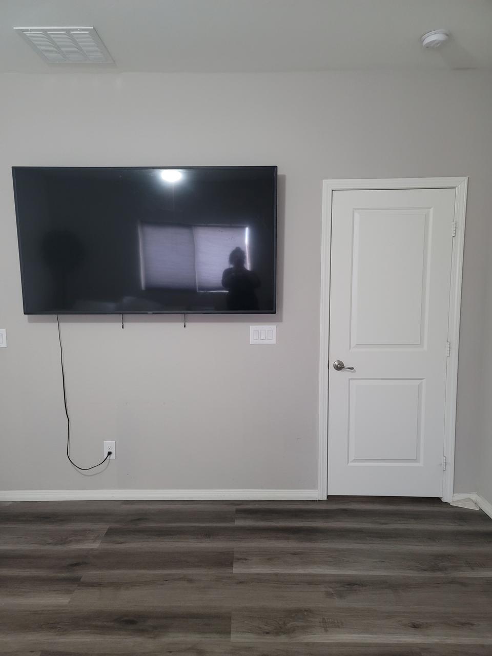 Profile photo 2 of 11