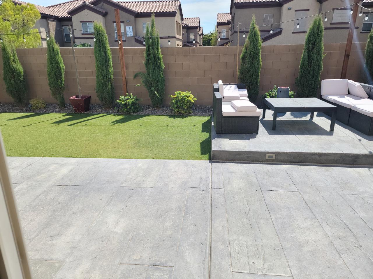 Profile photo 1 of 11