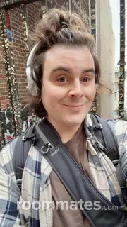 Roommate looking Seattle, WA, $900