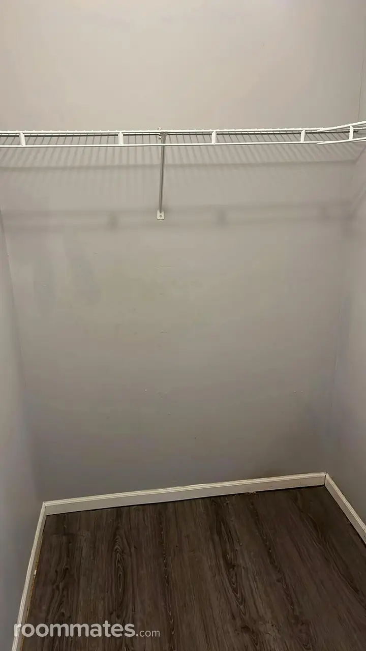 Profile photo 2 of 4