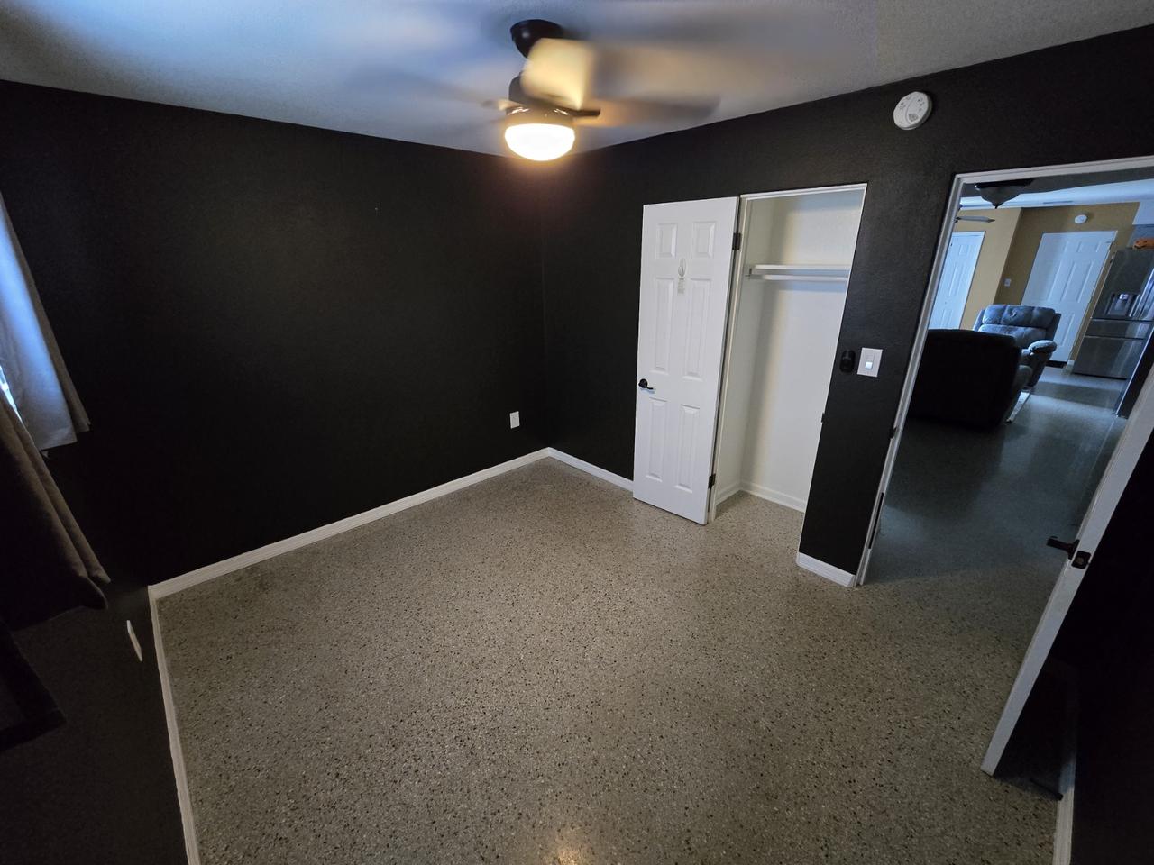 Profile photo 5 of 12