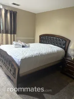Room for rent in Indianapolis, IN $700, house
