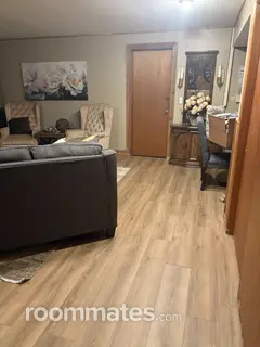 Room for rent in Indianapolis, IN $700, house