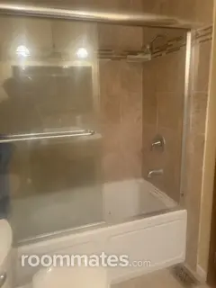 Room for rent in Indianapolis, IN $700, house