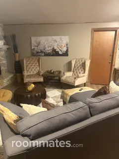 Room for rent in Indianapolis, IN $700, house