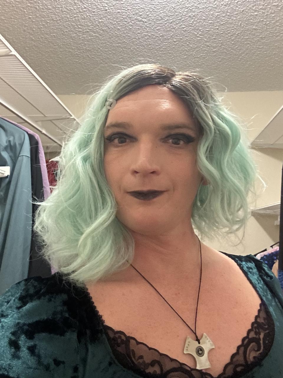 Profile photo 1 of 1