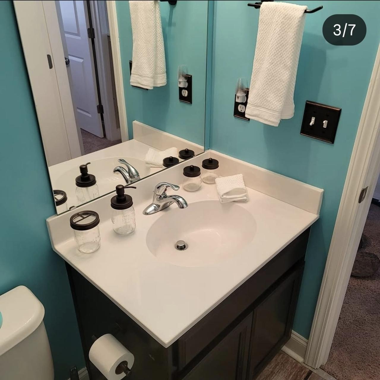 Profile photo 8 of 10