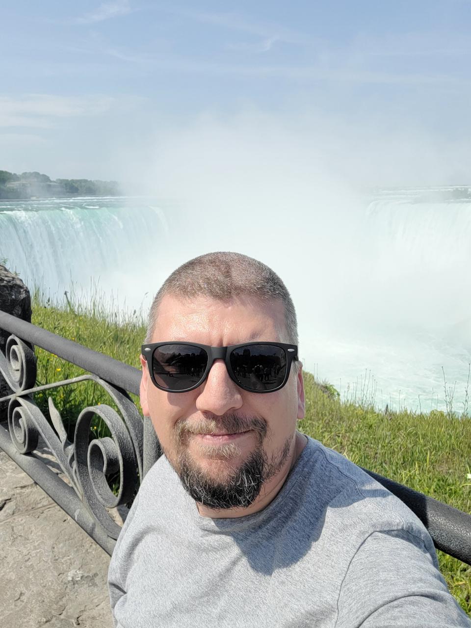 Profile photo 3 of 4