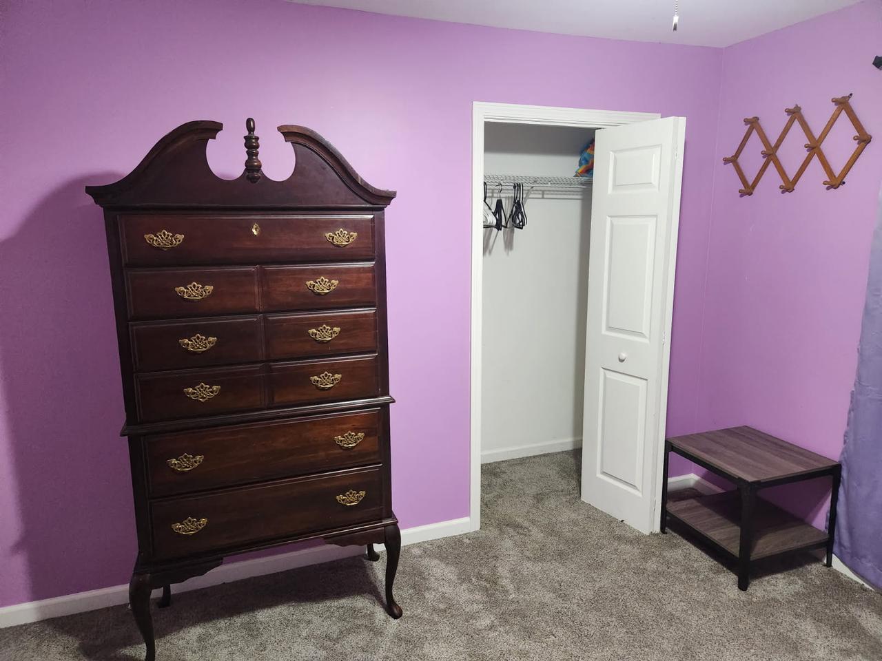 Profile photo 4 of 11