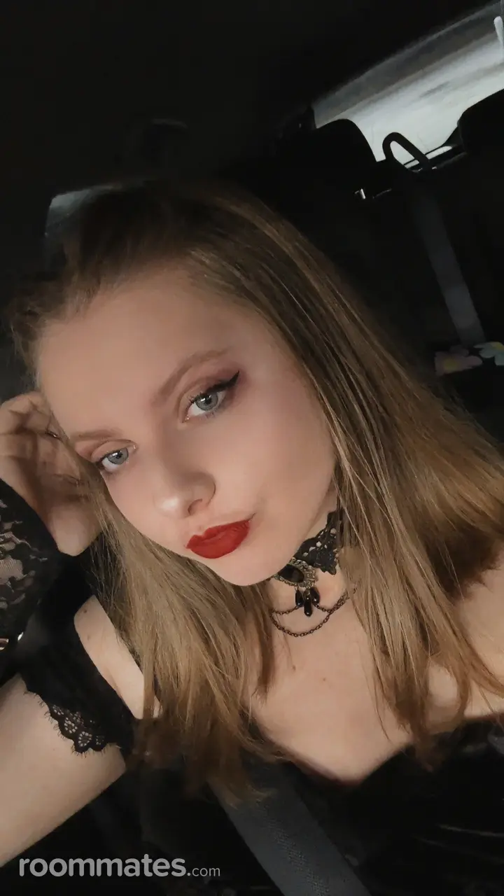 Profile photo 6 of 10